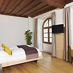 Jufa Stift Szálloda 4*