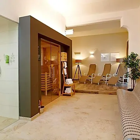 Jufa Stift Hotel