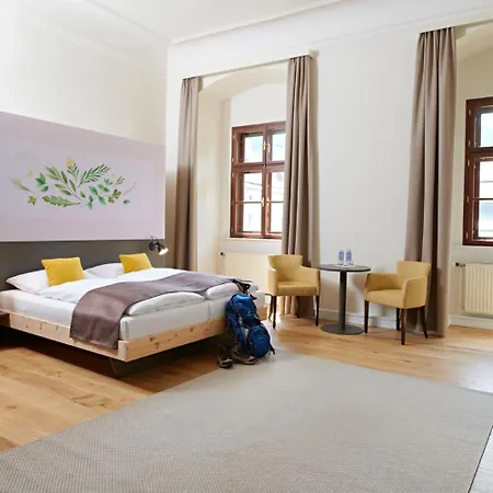 Hotel Jufa Stift 4*